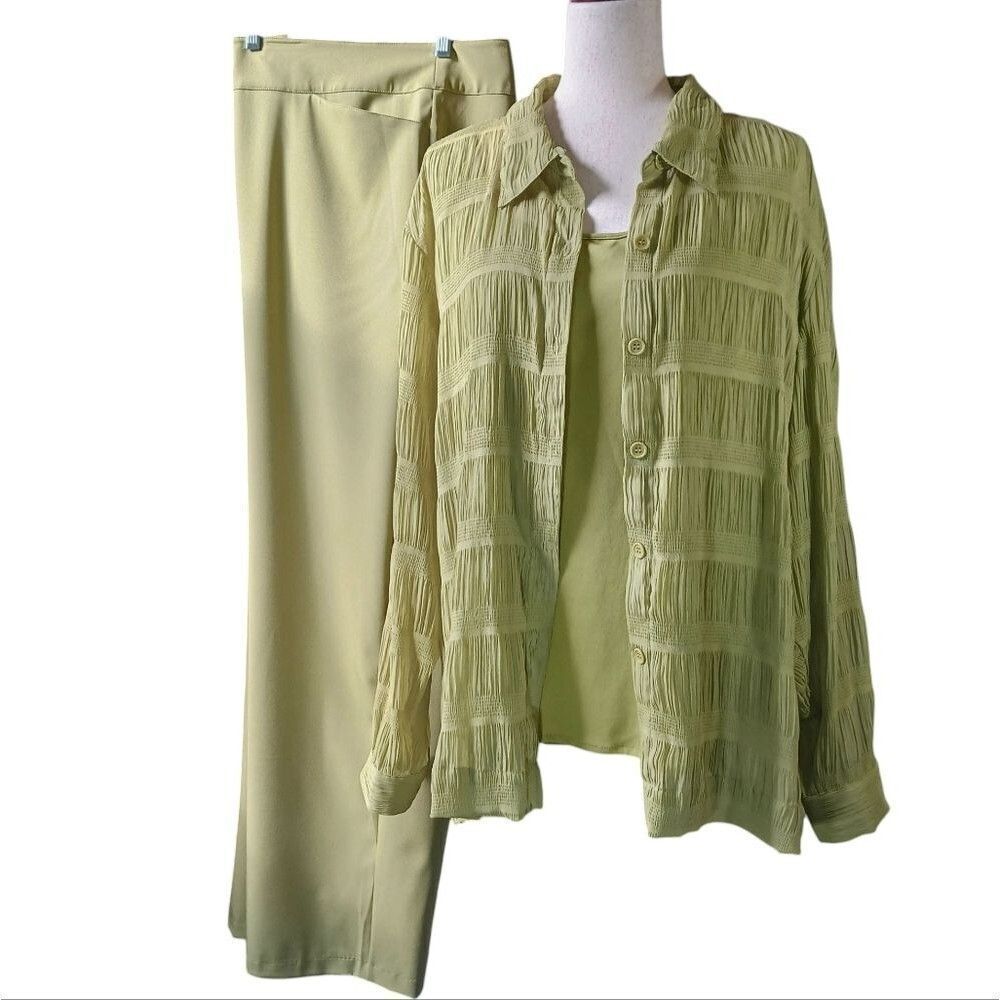 Three Piece Pant Set Lightweight Pockets Long Sleeve Gauzy Spring Green Size 24